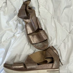 Eileen Fisher sport strap Sandals